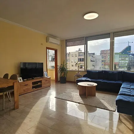 アパート Next To Blloku 2-bdr Spacious