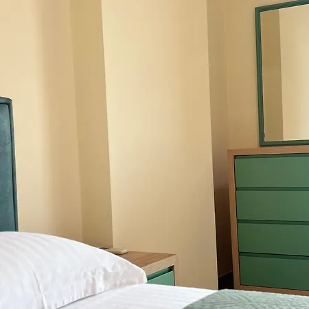 Tam 2bdr Center Taiwan Apartment Tirana