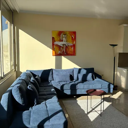 Next To Blloku 2-bdr Spacious 公寓 地拉那