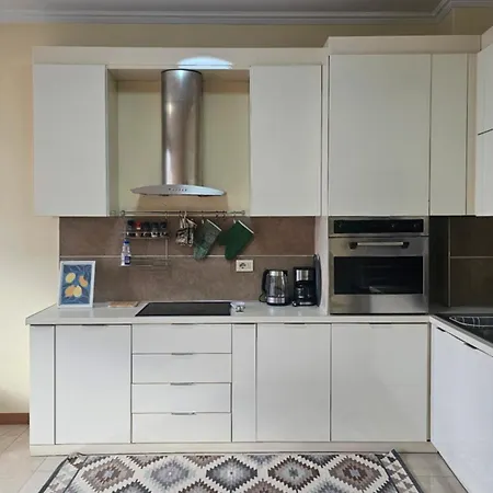 דירה Next To Blloku 2-bdr Spacious