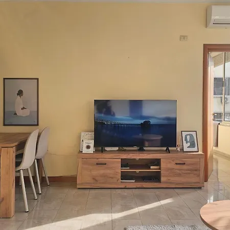 Next To Blloku 2-bdr Spacious דירה *