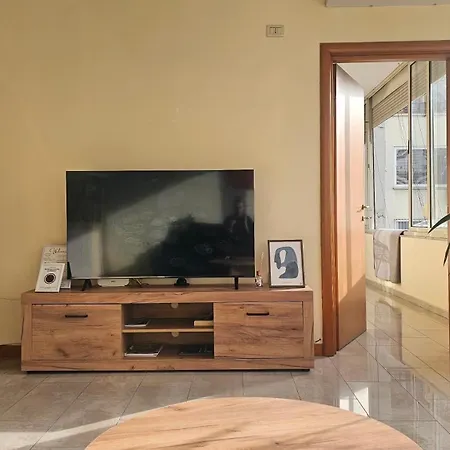 Next To Blloku 2-bdr Spacious דירה