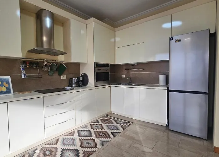 Next To Blloku 2-bdr Spacious Apartament Tirana